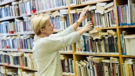 Lista lektur egzamin ósmoklasisty 2025. Sprawdź