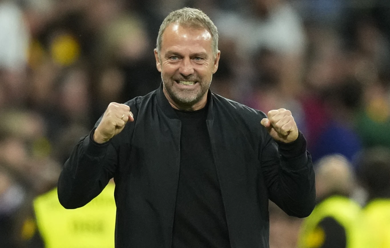 Od dzisiaj Hansi Flick ma do dyspozycji kolejnego defensora z niebagatelnym doświadczeniem