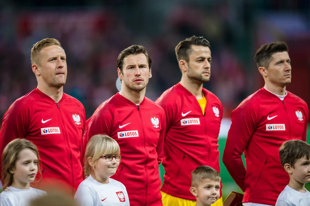 Kamil Glik (pierwszy z lewej) może dołączyć do Wieczystej Kraków Kamil Glik (pierwszy z lewej) może dołączyć do Wieczystej Kraków