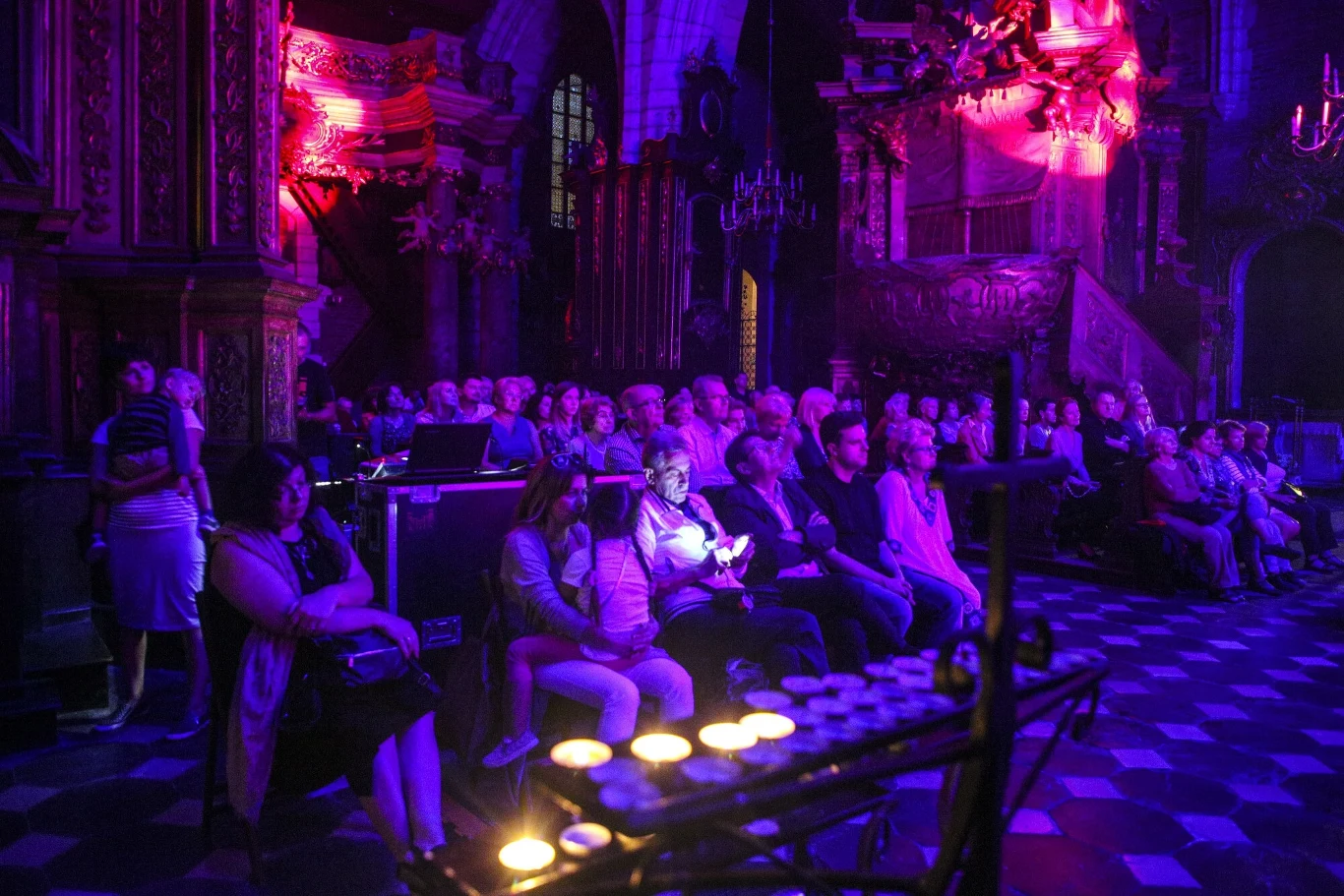 Wydarzenia kulturalne i religijne oraz obiekty zabezpieczone akustycznie będą wyłączone z uchwały antyhałasowej