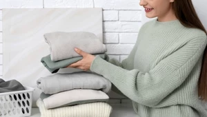 Sweter skurczony w praniu? Oto sposoby, które naprawdę działają