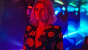 Selena Gomez w scenie z filmu "Emilia Pérez"