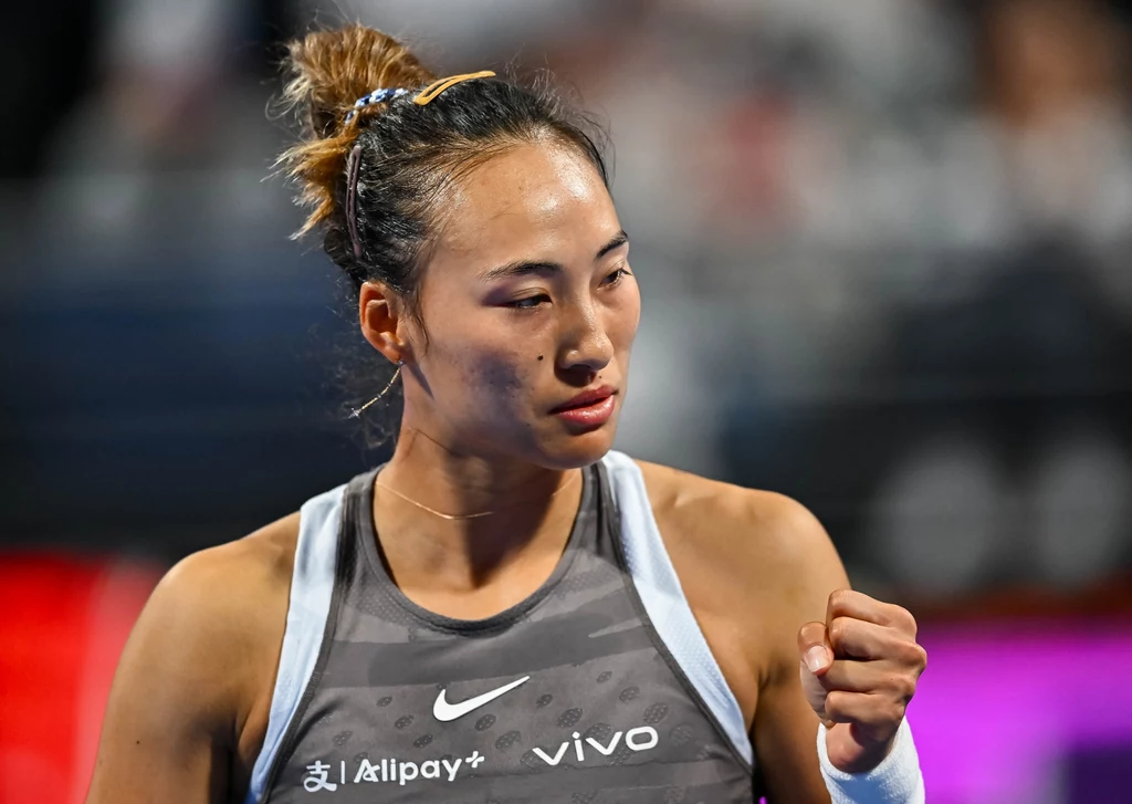 Qinwen Zheng Qinwen Zheng