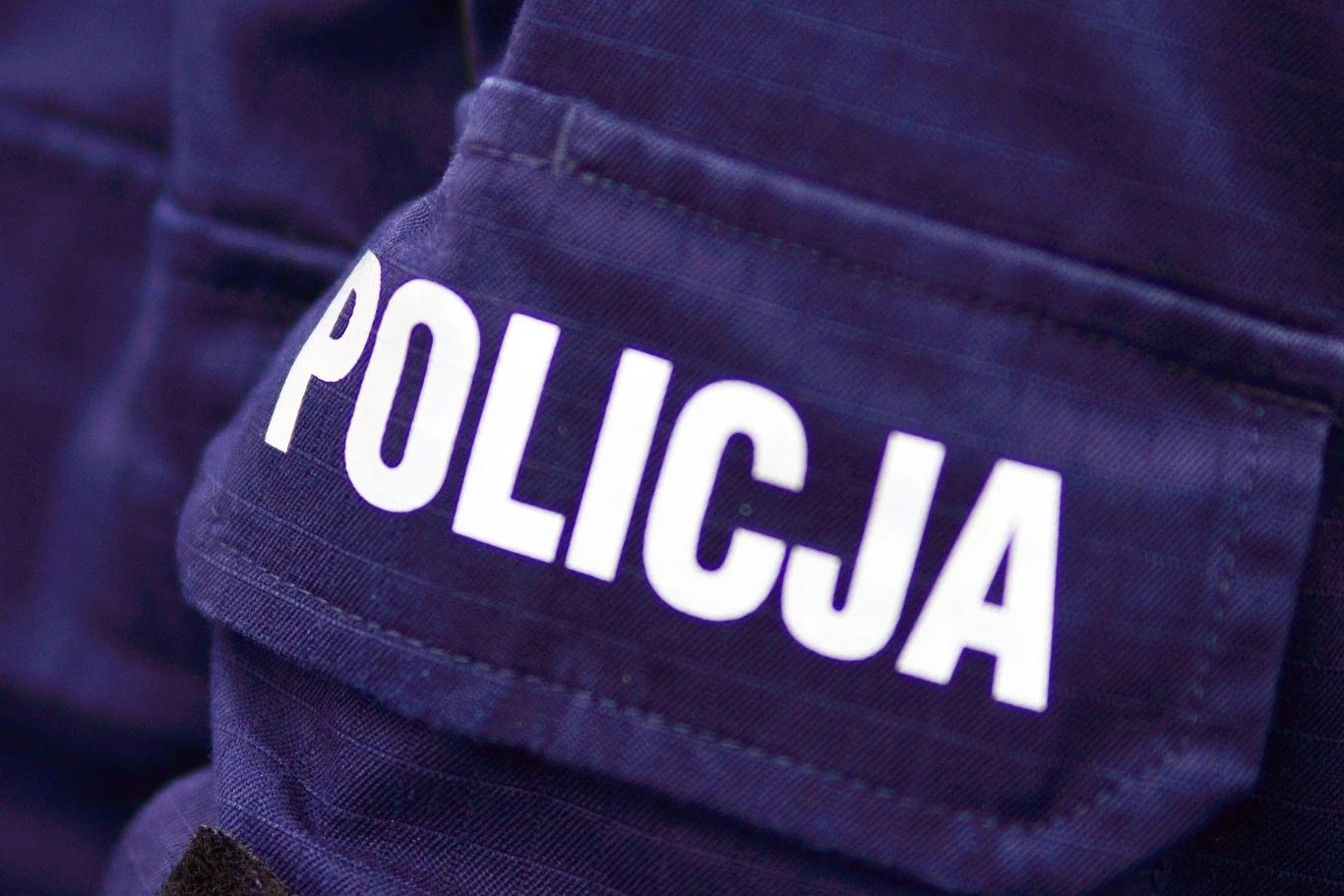 Funkcjonariusze popełnili kilka błędów podczas interwencji. Powinni zacząć od przedstawienia się.