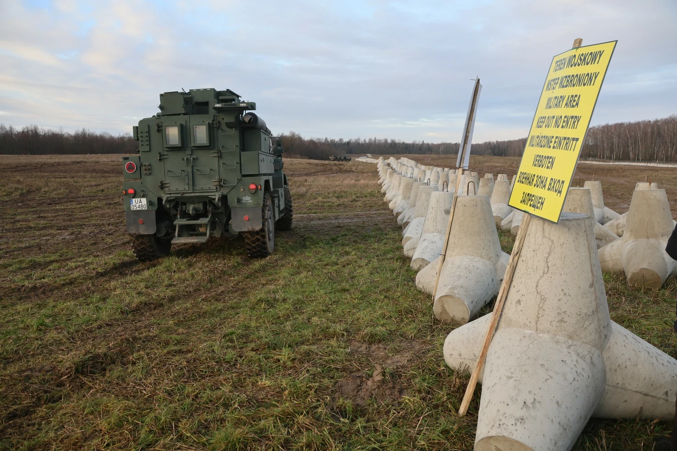 Niemiecki "Sueddeutsche Zeitung": Nad Wisłą wojsko i ekolodzy łączą siły, wykorzystując naturalne bariery terenowe do ochrony kraju przed zagrożeniem ze Wschodu Tarcza Wschód to system umocnień na odcinku wzdłuż wschodniej i północnej granicy Polski