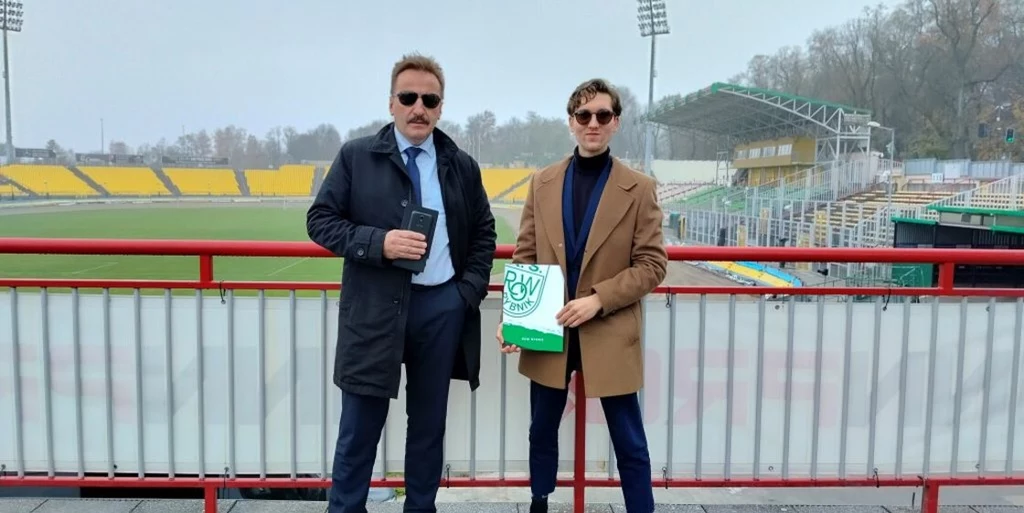 Prezes Krzysztof Mrozek z Maksymem Drabikiem. Prezes Krzysztof Mrozek z Maksymem Drabikiem.