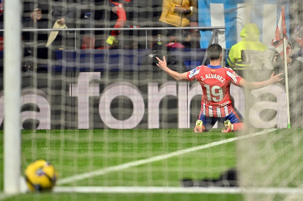 Piłka w bramce, Julian Alvarez na liście strzelców. Była 66. minuta