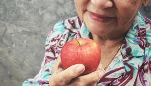 To zdradza przyszłość szybciej niż lanie wosku. Stara wróżba wraca do łask