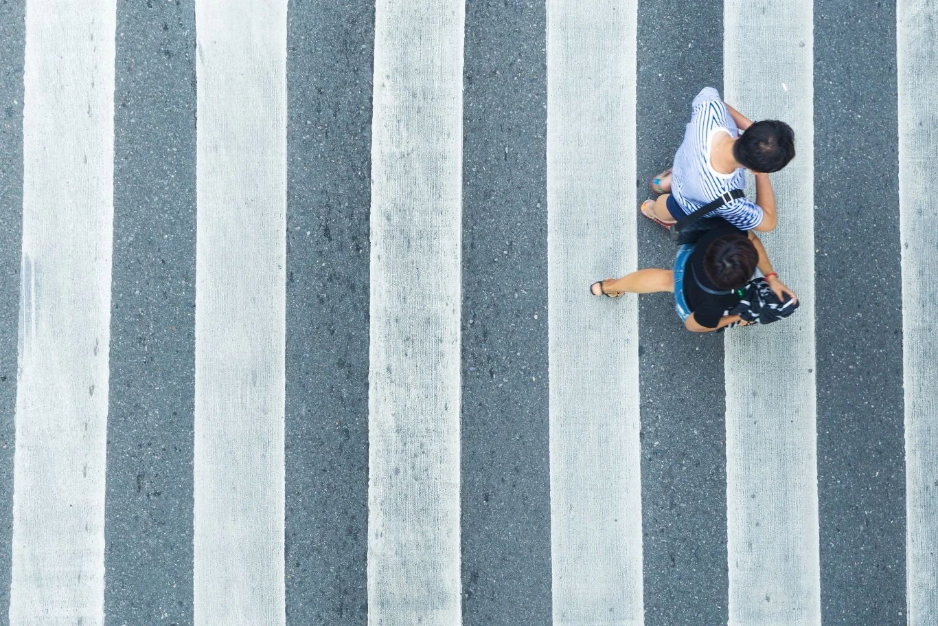 Pieszy potrącony na pasach mógłby nie mieć szans w starciu z Jeepem Wanglerem.