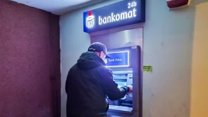 PKO BP ostrzega wszystkich korzystających z bankomatu