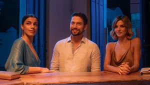 Nashla Bogaert, Jackson Rathbone i Clara Lago w "Books & Drinks"