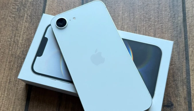 Nowy smartfon Apple. Niby niepozorny, a potrafi zaskoczyć