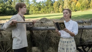 Vitalik Havryla i Sylwia Skrzypczak-Piękoś w scenie z "Pani od polskiego"