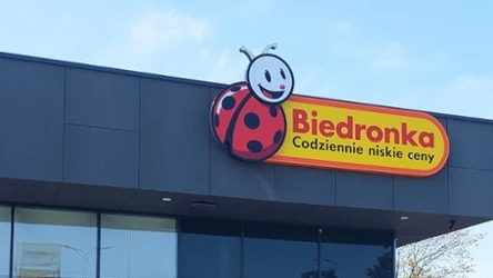 Słodkie szaleństwo w Biedronce na Dzień Kobiet! Sprawdź, jak zgarnąć najlepsze praliny i czekolady za darmo!