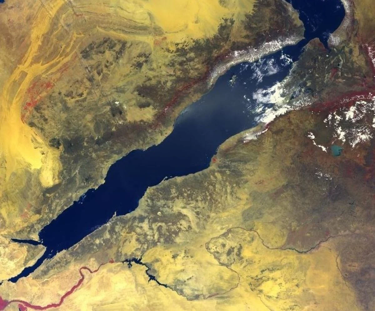 Morze Czerwone to część Oceanu Indyjskiego. W jego głębinach dokonano zaskakującego odkrycia. Morze Czerwone to część Oceanu Indyjskiego. W jego głębinach dokonano zaskakującego odkrycia.