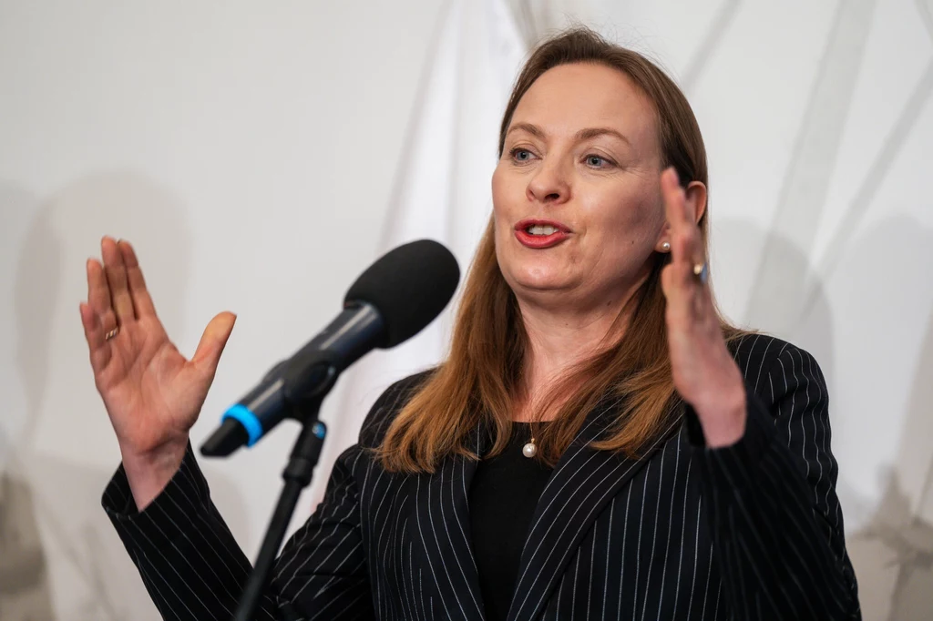 Katarzyna Pełczyńska-Nałęcz, szefowa resortu funduszy przedstawiła projekt ustawy Polski 2050 wprowadzający odpowiedzialność deweloperów za wady 