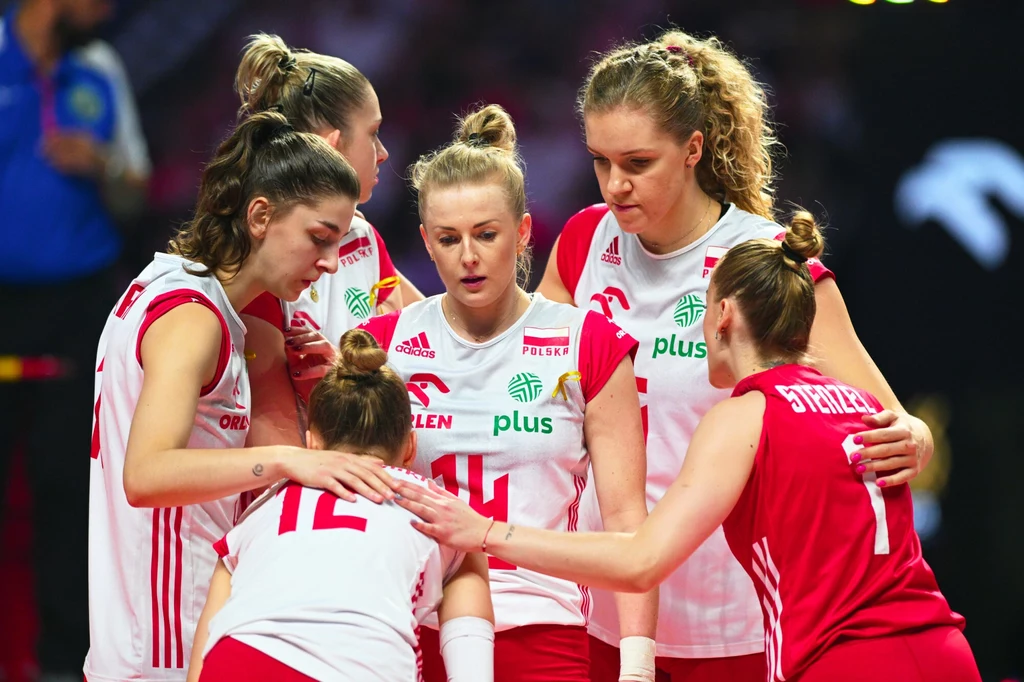Joanna Wołosz (w środku) zdecydowała się zakończyć karierę w kadrze Joanna Wołosz (w środku) zdecydowała się zakończyć karierę w kadrze