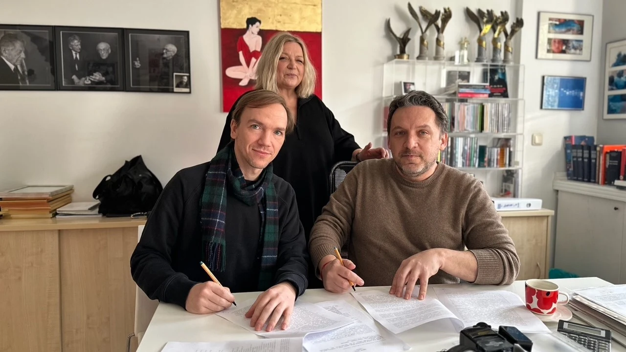 Aurum Film i Jan Komasa podpisali wieloletnią umowę Aurum Film i Jan Komasa podpisali wieloletnią umowę