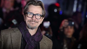 Gary Oldman zagrał w filmie Paolo Sorrentino "Bogini Partenope"