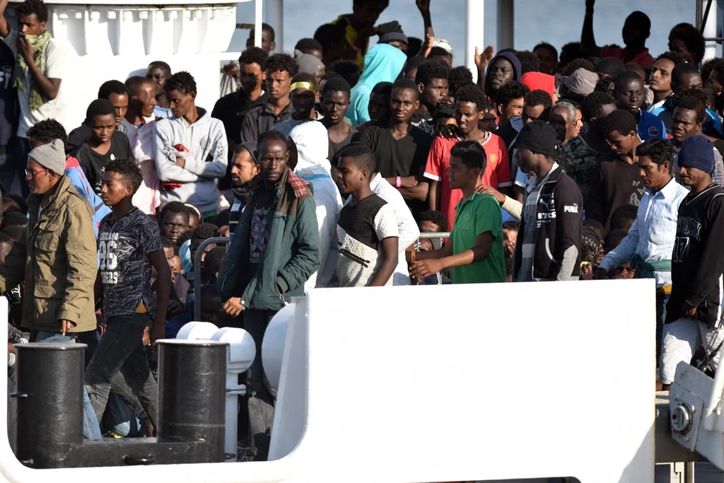 Decyzją włoskiego Sądu Najwyższego migranci ze statku Diciotti mogą liczyć na odszkodowanie Decyzją włoskiego Sądu Najwyższego migranci ze statku Diciotti mogą liczyć na odszkodowanie