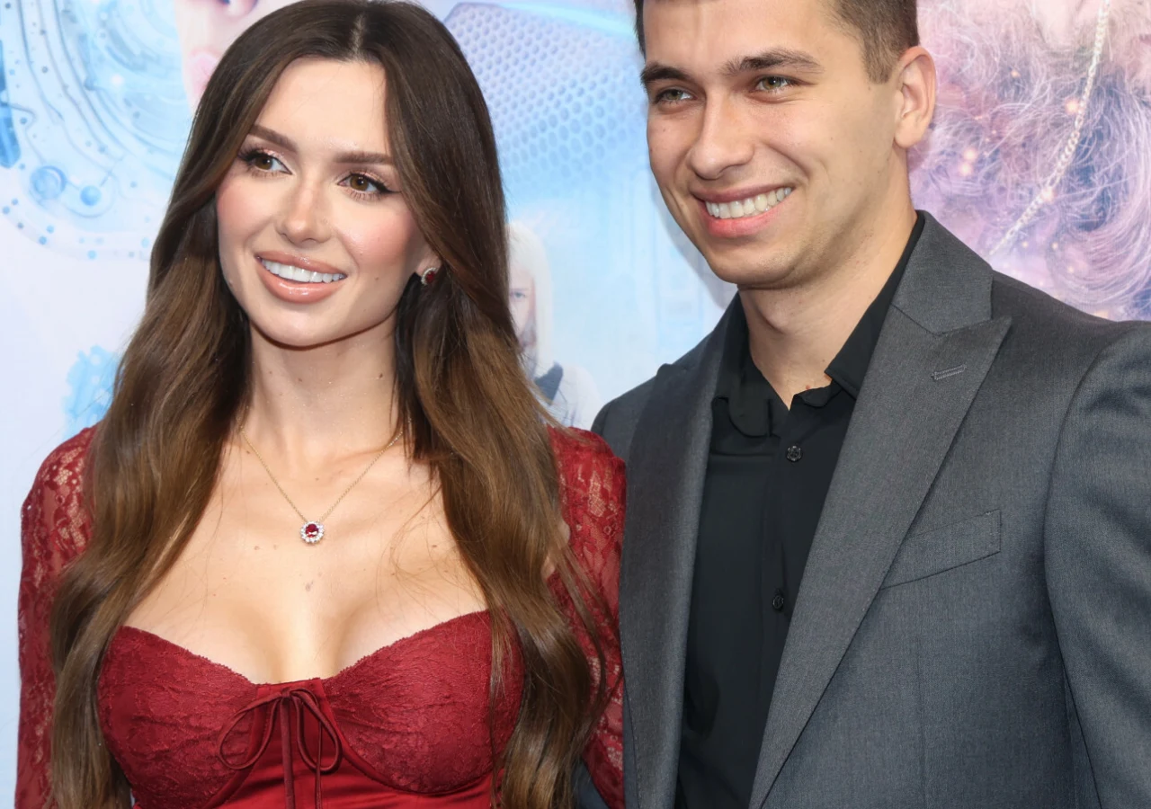 Friz i Wersow w końcu potwierdzili plotki Friz i Wersow w końcu potwierdzili plotki