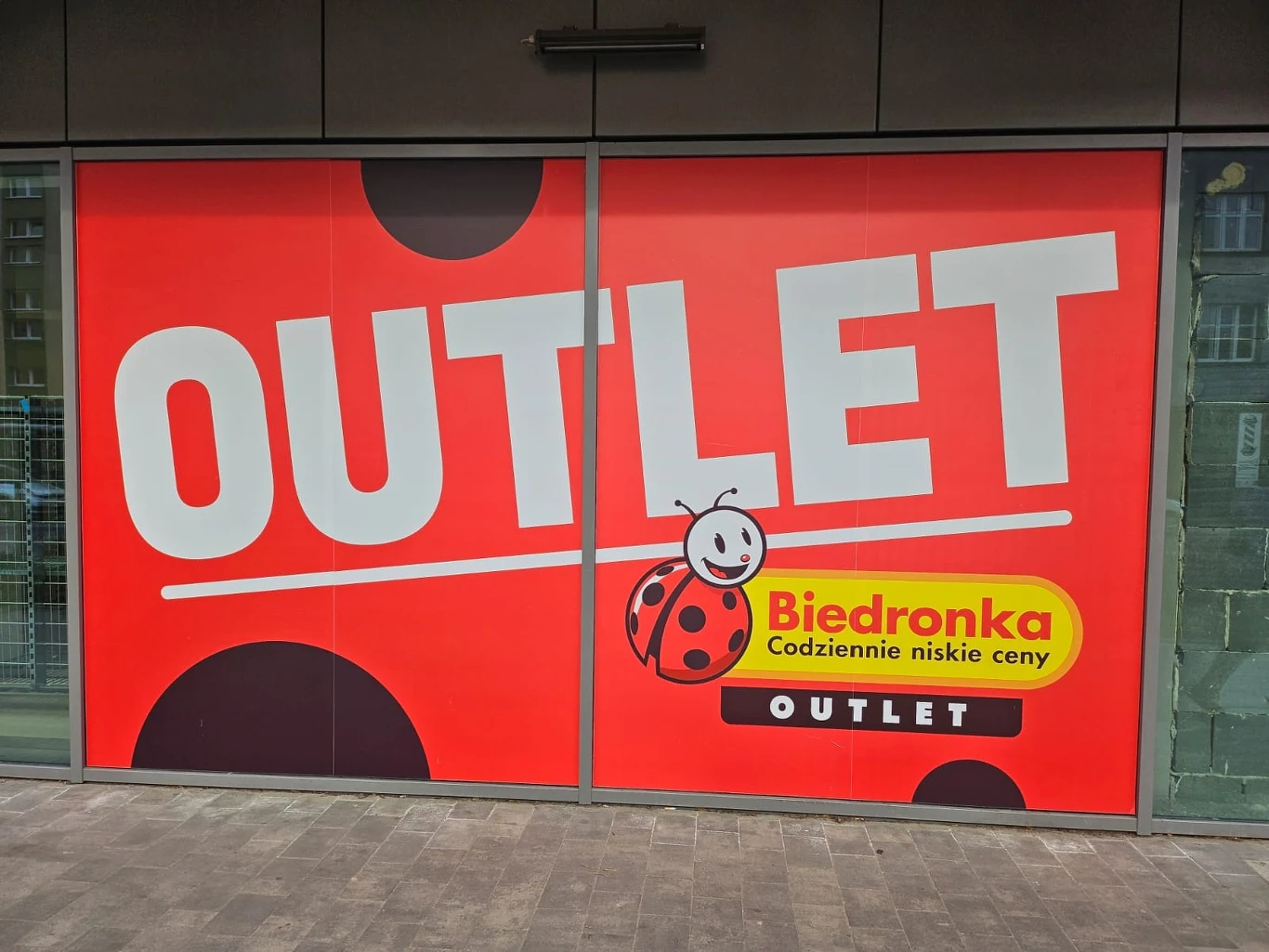 Nowy outlet Biedronki w Krakowie Nowy outlet Biedronki w Krakowie