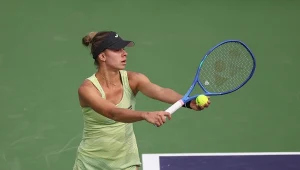 Dwa sety w meczu Magdy Linette z finalistką US Open. Koniec po 75 minutach