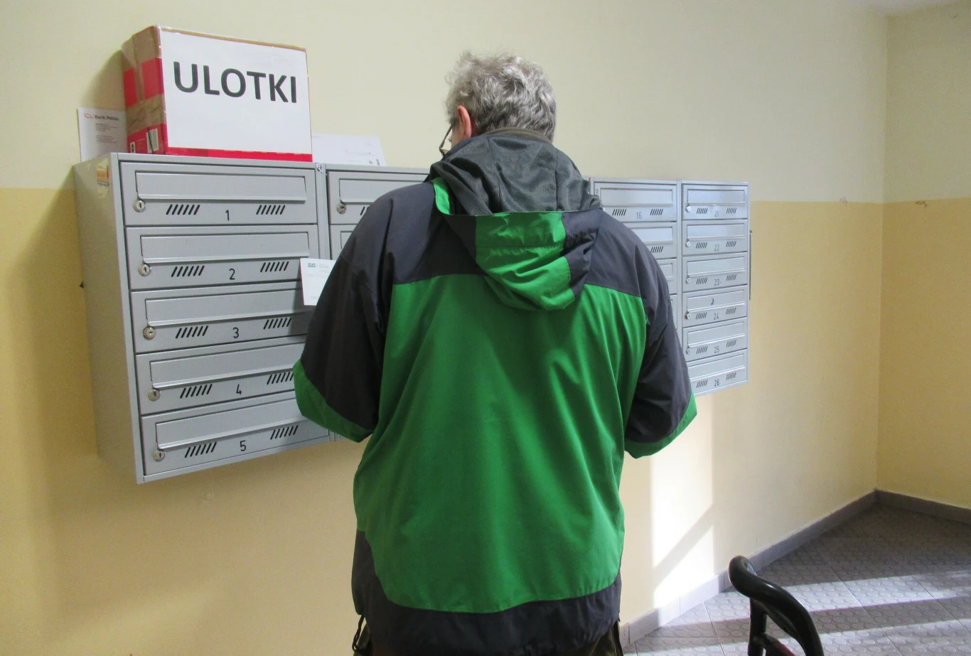 Rząd wyśle Polakom "poradnik kryzysowy" na wypadek wojny i innych sytuacji zagrożenia Rząd wyśle Polakom "poradnik kryzysowy" na wypadek wojny i innych sytuacji zagrożenia