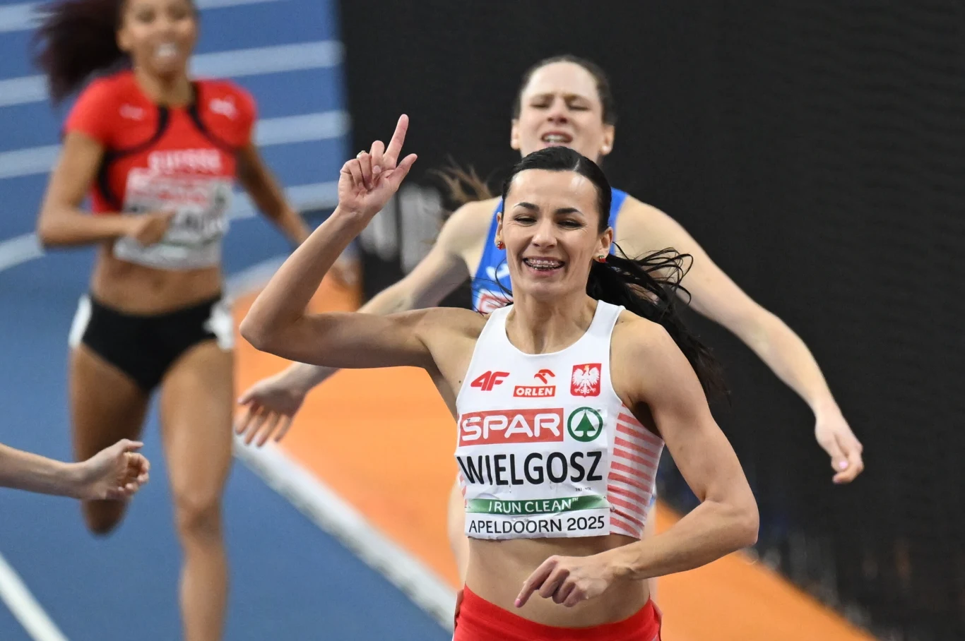 Anna Wielgosz na mecie, złoto dla niej Anna Wielgosz na mecie, złoto dla niej
