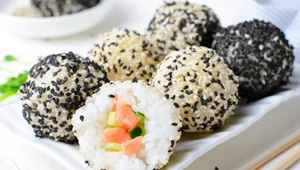 Jak zrobić sushi bez zawijania? Poznaj przepis na sushi balls!