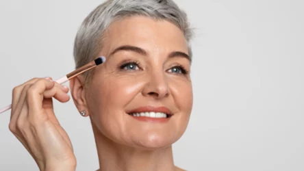 Makijaż, którego prawie nie widać, czyli no make-up. Makijażystka zdradza, jak go wykonać krok po kroku