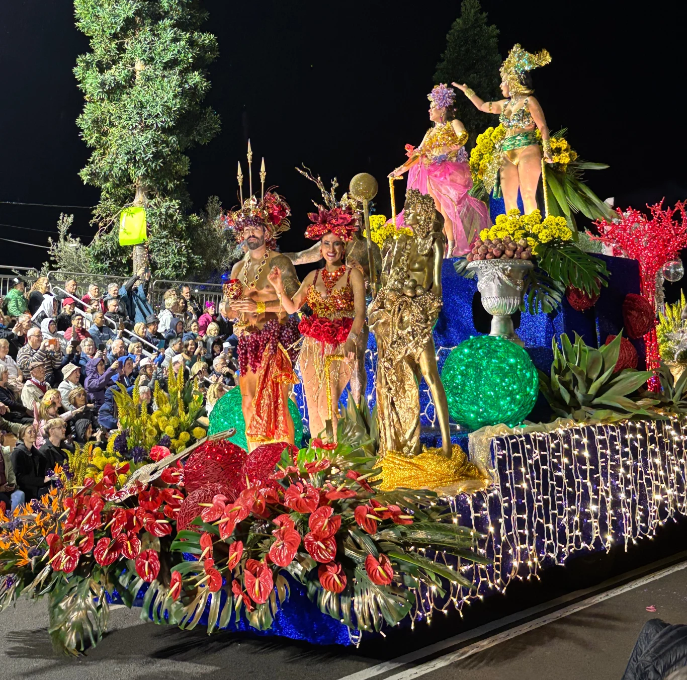 Parada karnawałowa w Funchal Parada karnawałowa w Funchal
