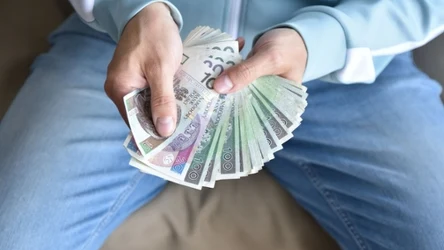 ​Chcesz dorobić w wakacje? Tu płacą najwięcej