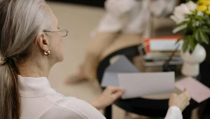 Planowanie finansowe, które pozwala na zabezpieczenie przyszłości i uniknięcie problemów związanych z niską emeryturą