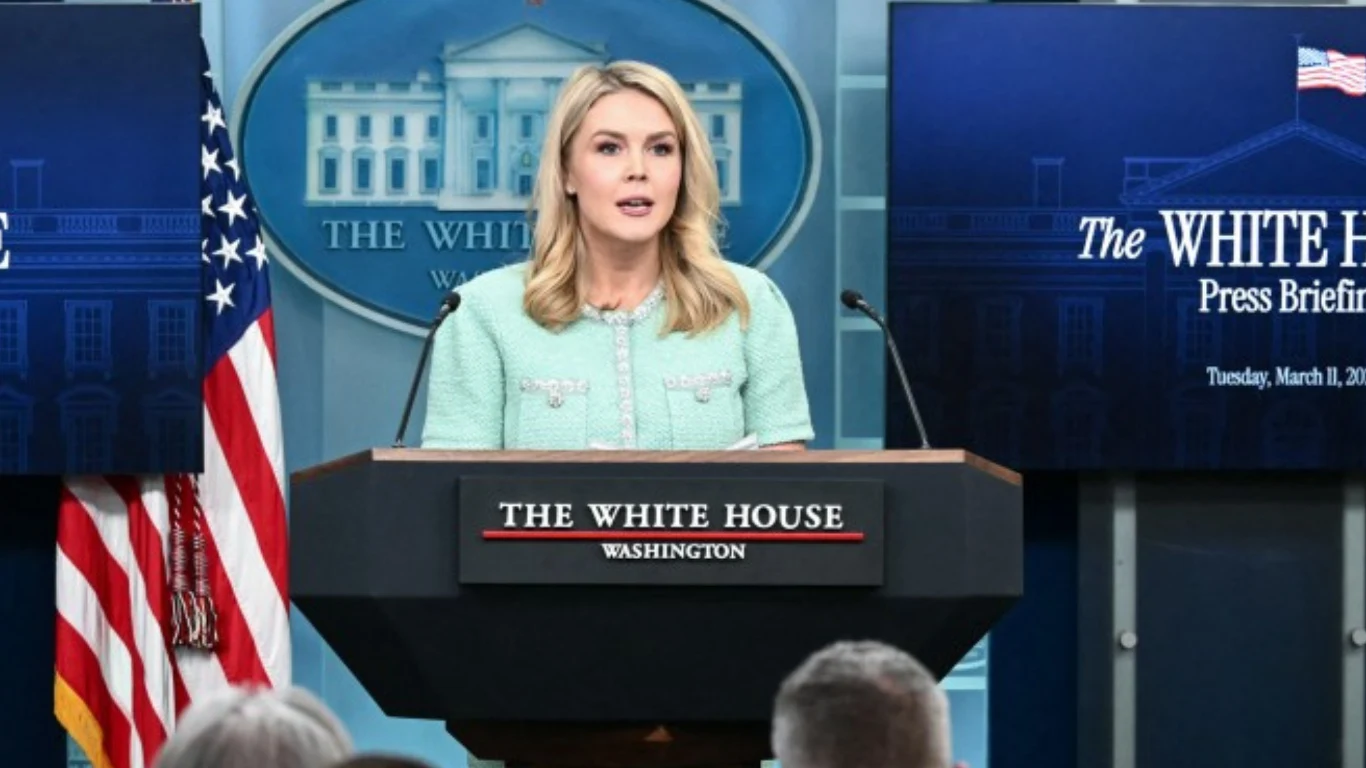 Karoline Leavitt przekazała pierwsze informacje po spotkaniu przedstawicieli USA i Ukrainy Karoline Leavitt przekazała pierwsze informacje po spotkaniu przedstawicieli USA i Ukrainy