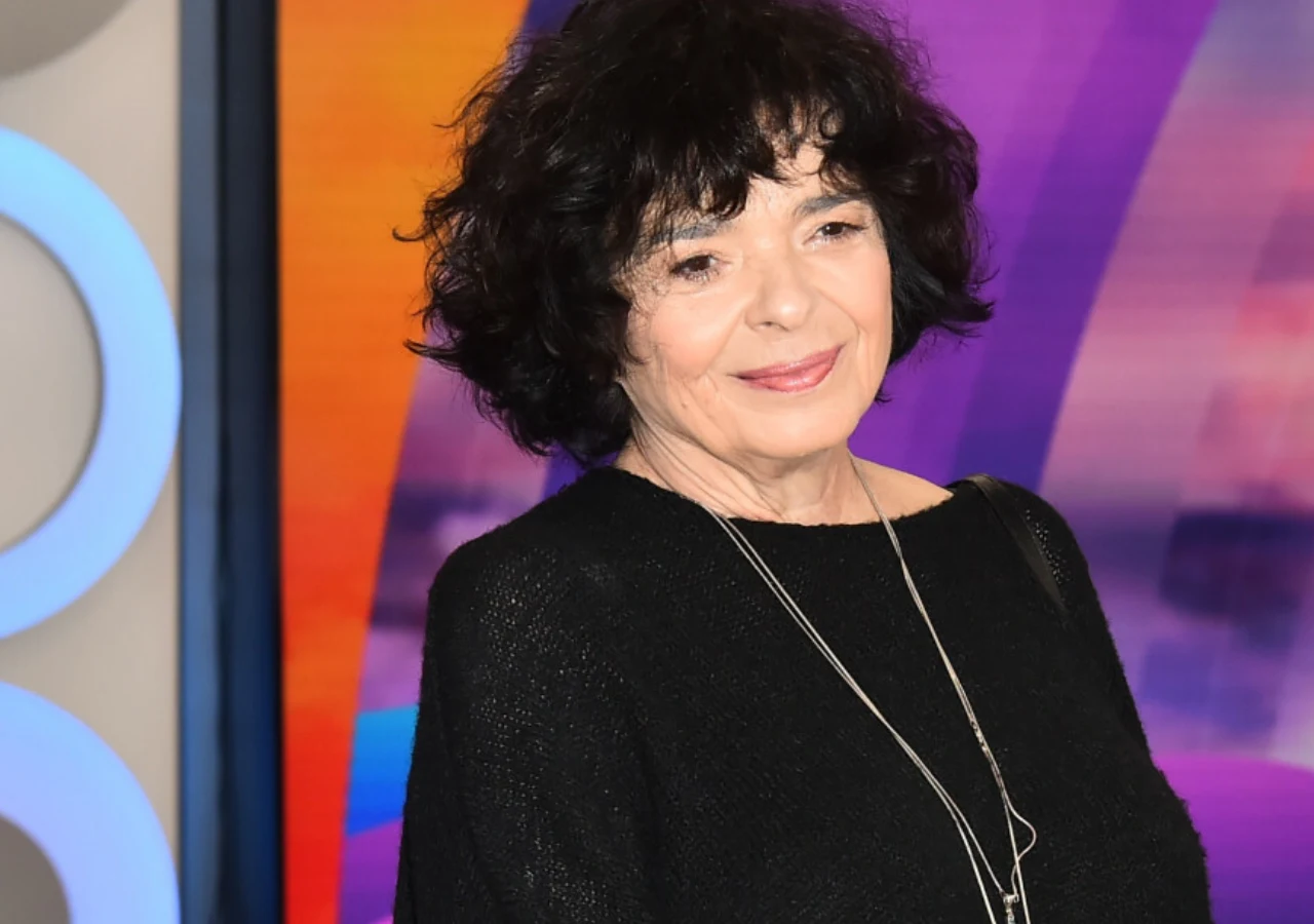 Katarzyna Grochola Katarzyna Grochola