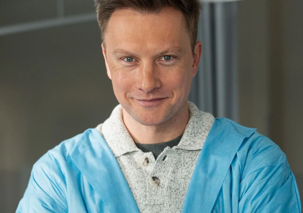 Jakub Wesołowski w serialu "Przyjaciółki"