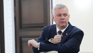 Dodatek dla funkcjonariuszy służb specjalnych. Jest decyzja premiera