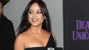 Jenna Ortega w kreacji niczym origami. Odsłoniła za dużo?