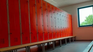 Szafki pracownicze w firmie