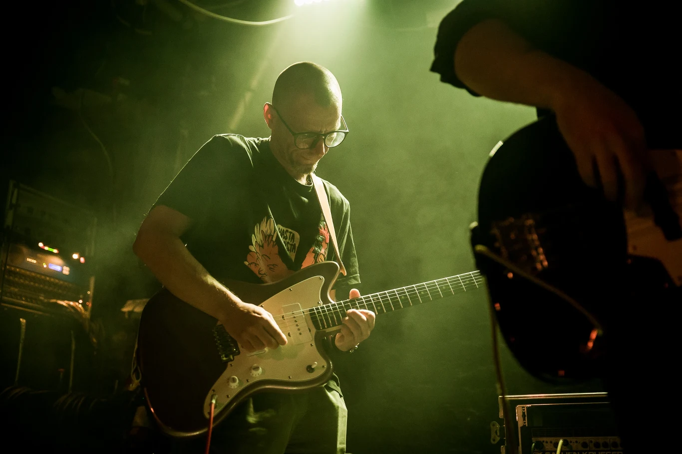 Kombajn do zbierania kur po wioskach