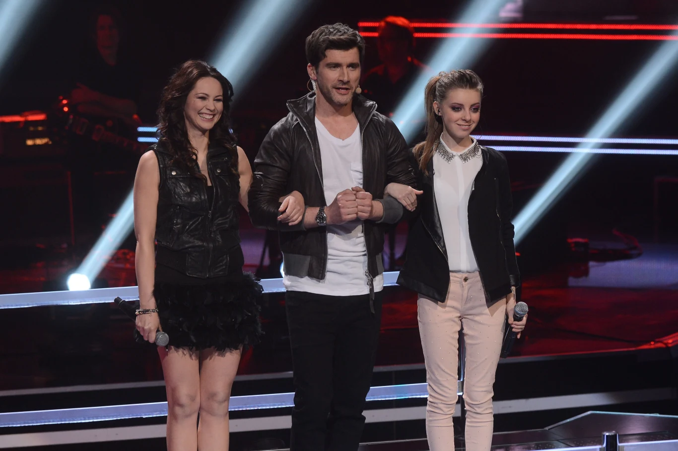 Magdalena Tul i Magdalena Wasylik podczas bitew w 2. edycji programu "The Voice of Poland" Magdalena Tul i Magdalena Wasylik podczas bitew w 2. edycji programu "The Voice of Poland"
