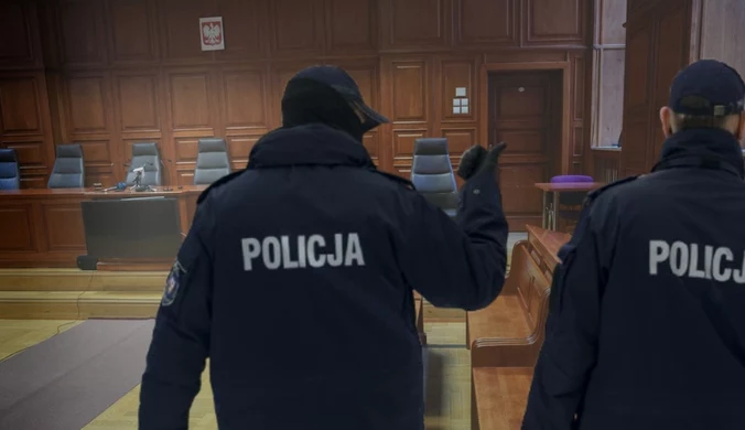 Policjanci ścigają osoby łamiące zakaz prowadzenia pojazdów