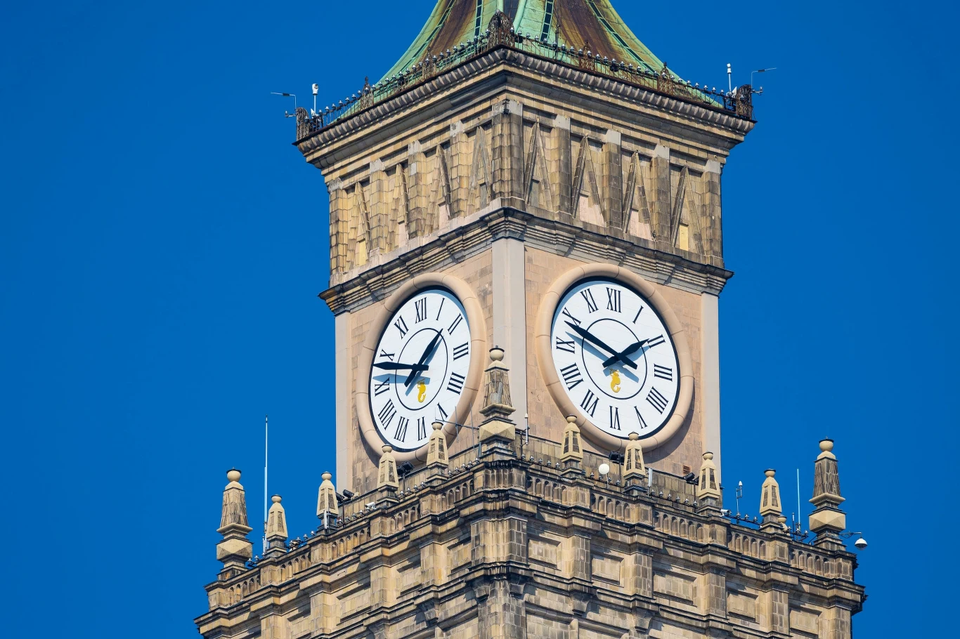 Zegar na Pałacu Kultury i Nauki Zegar na Pałacu Kultury i Nauki