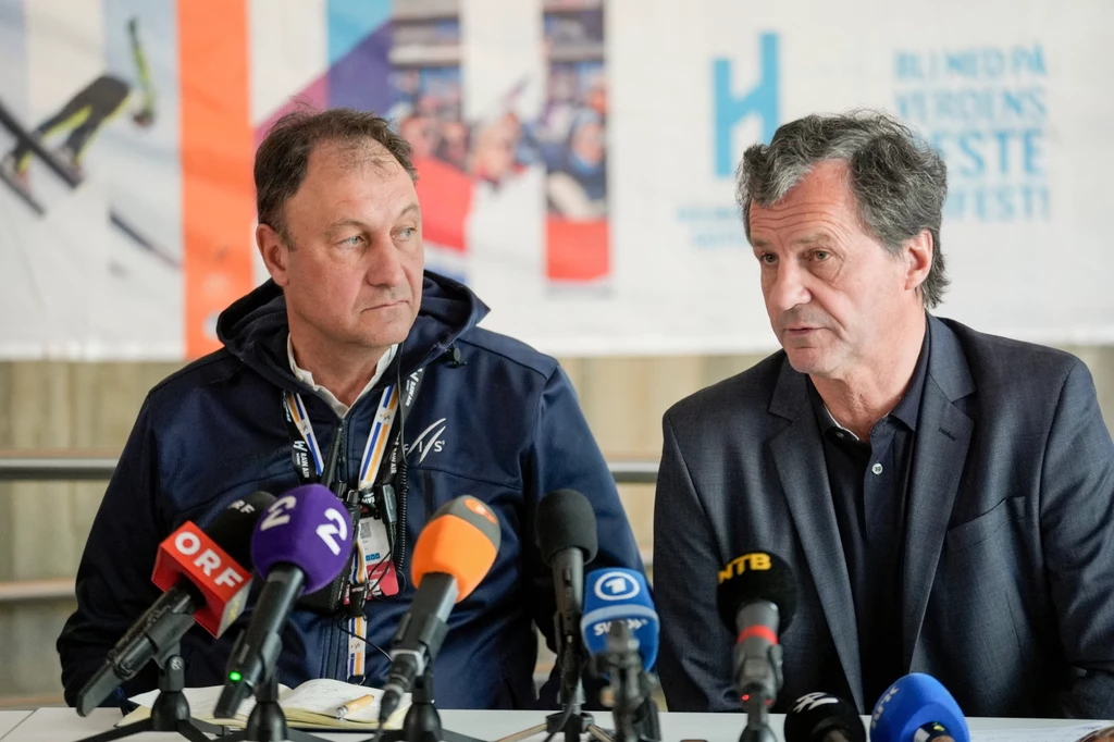 Sandro Pertile, dyrektor Pucharu Świata w skokach (po lewej) i Michel Vion, sekretarz generalny FIS Aandro Pertile, dyrektor Pucharu Świata w skokach (po lewej) i Michel Vion, sekretarz generalny FIS