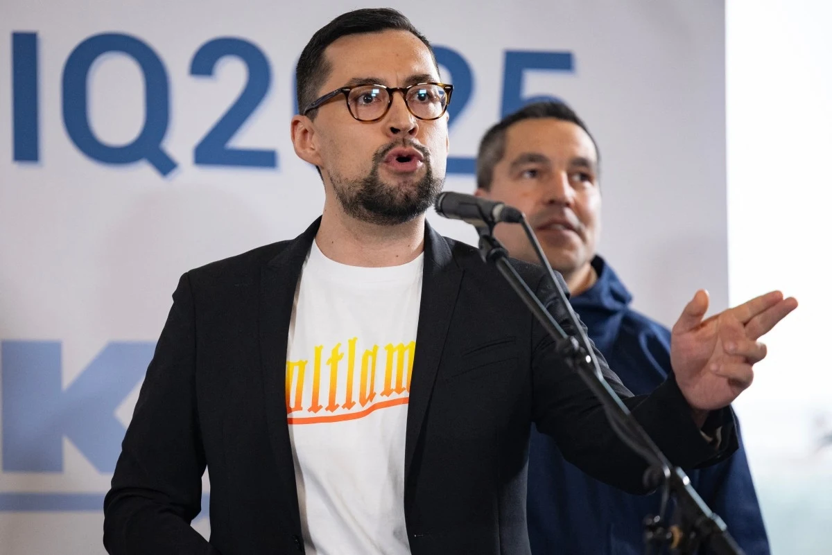 Grenlandia przeciw Donaldowi Trumpowi. Premier Mute Egede zwołuje specjalne posiedzenie Grenlandia przeciw Donaldowi Trumpowi. Premier Mute Egede zwołuje specjalne posiedzenie