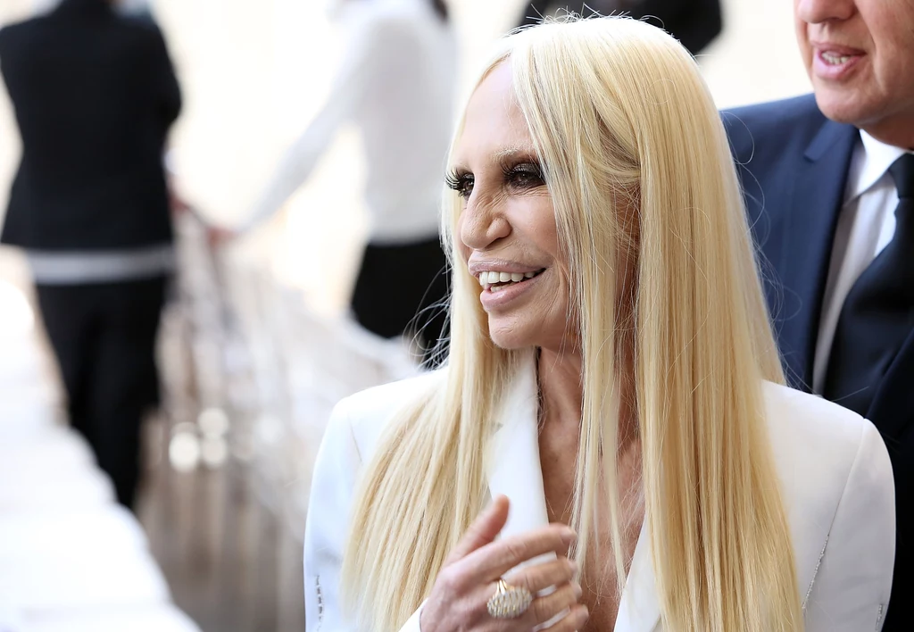 Donatella Versace kończy swoją karierę jako dyrektor kreatywny domu mody Versace