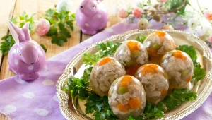 Ten przepis zaskakuje, wszyscy się zajadają. Zrób na Wielkanoc