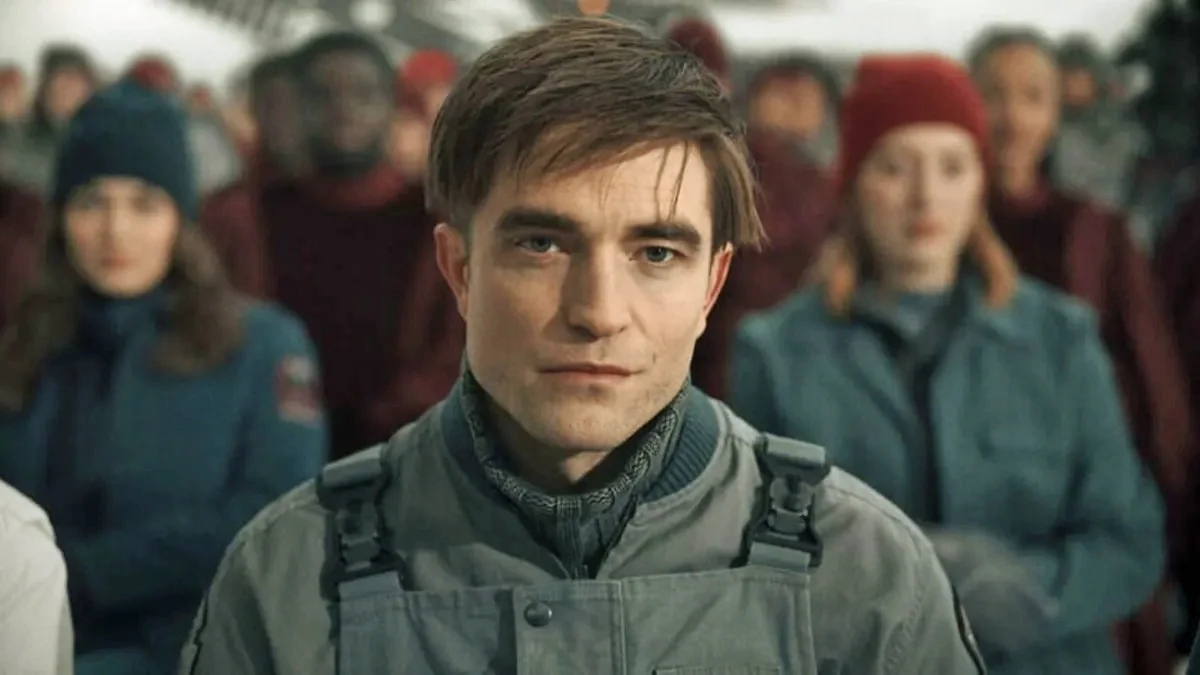 Robert Pattinson w filmie "Mickey 17"