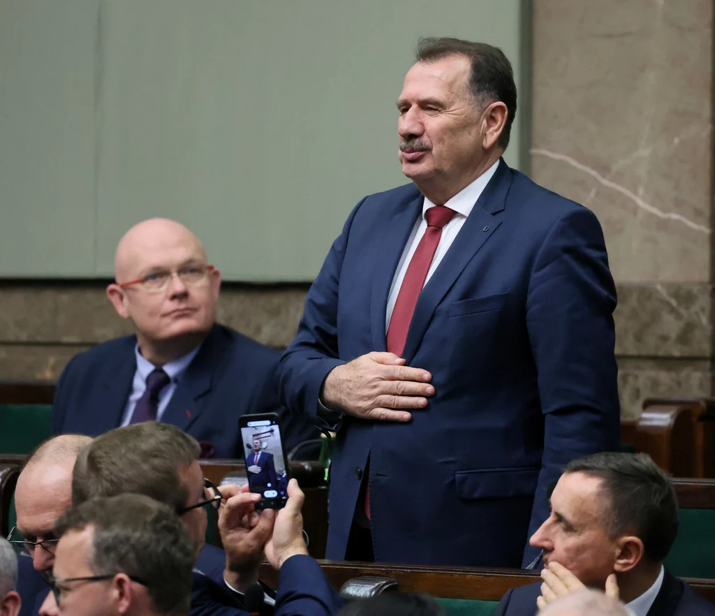 Zbigniew Ziejewski został odwołany ze stanowiska wiceszefa MAP. Co wpisał w oświadczeniu majątkowym?